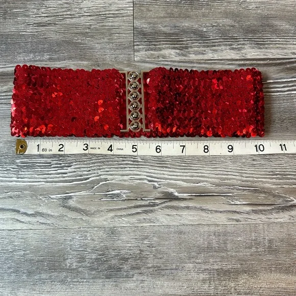 Red Sequin Belt - Picture 2 of 6